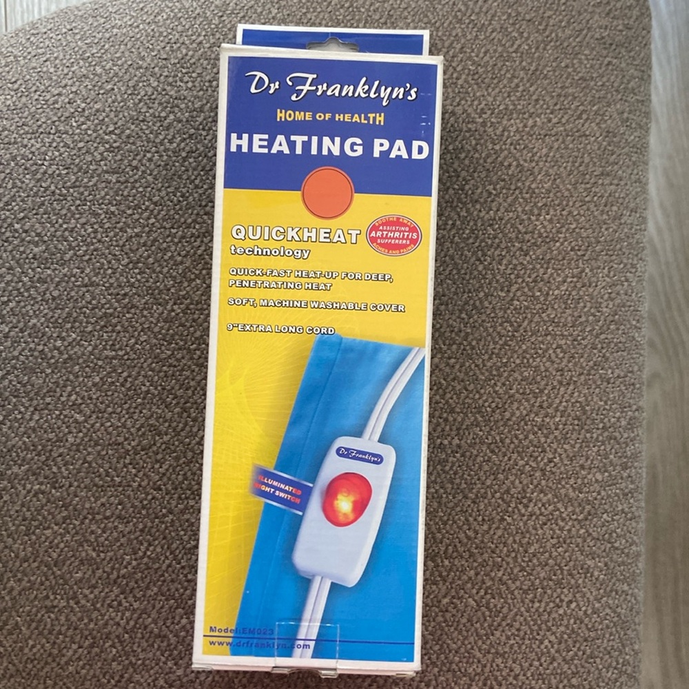Dr.Franklyn’s Heating pad  16”x12”. New.